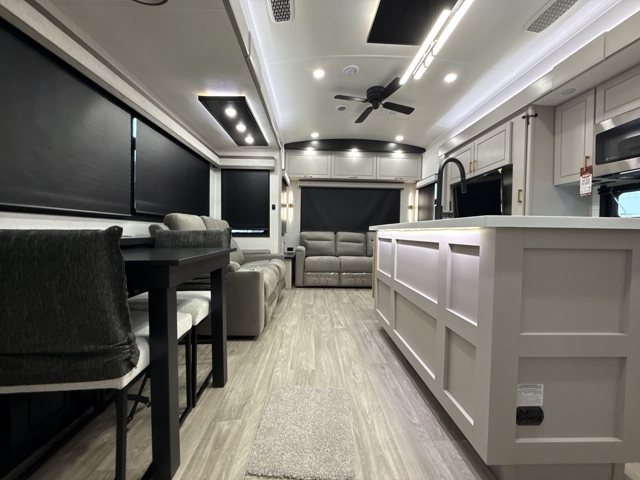 2027 Jayco North Point 310RLTS — photo 3 of 8
