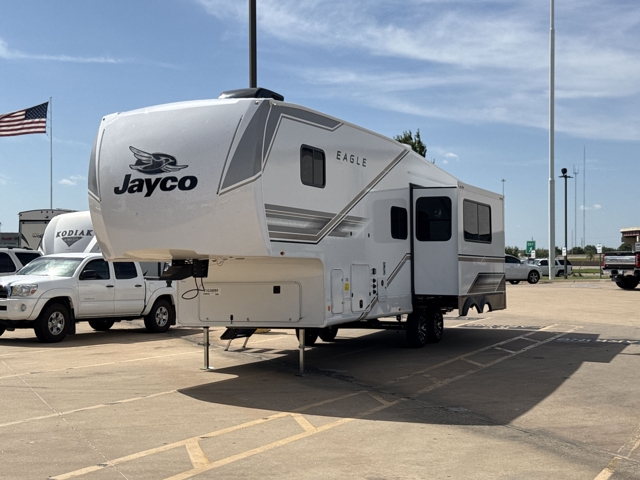 2027 Jayco Eagle Sle 28BHU — photo 6 of 8