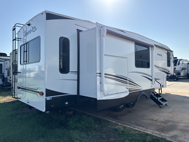 2022 Jayco Eagle 317RLOK — photo 8 of 8