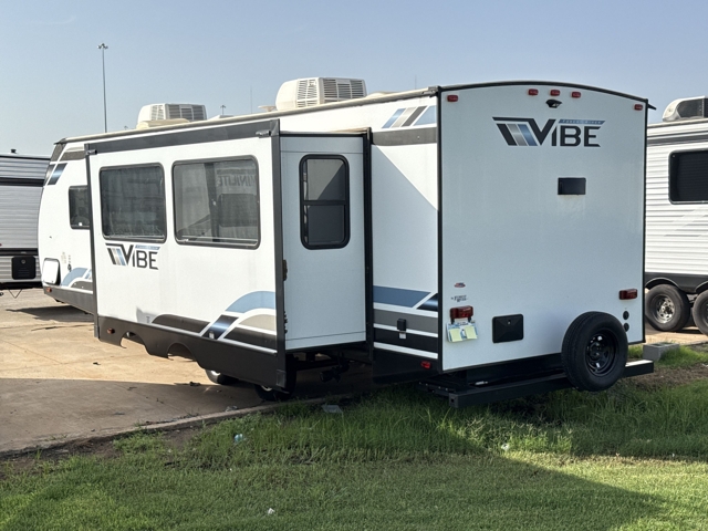 2021 Forest River Vibe 26RK — photo 7 of 8