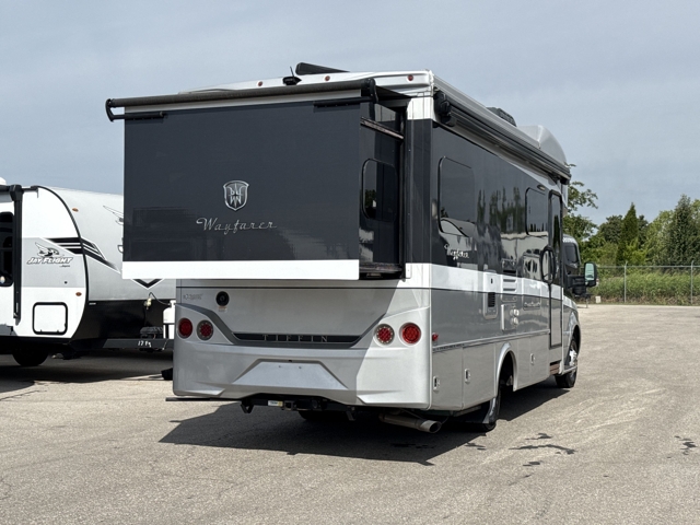 2020 Tiffin Wayfarer 25QW — photo 7 of 8