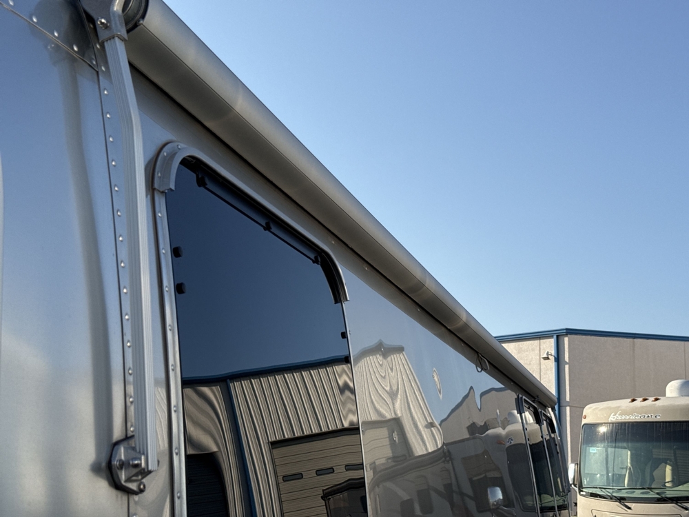 awning-1