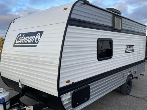 RV carousel image 1