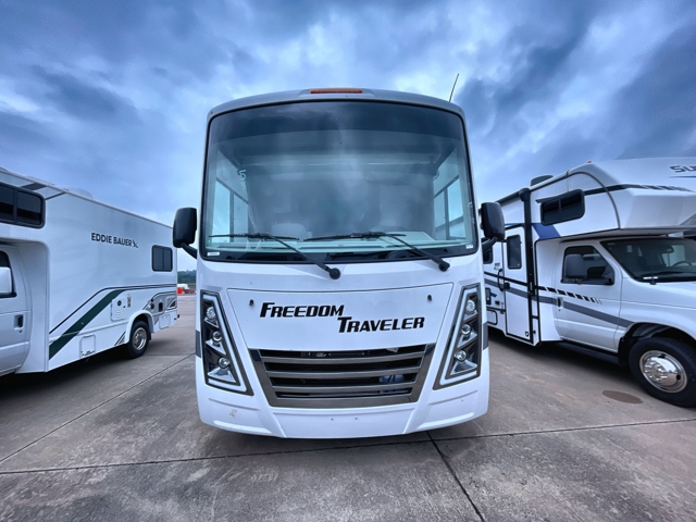 2026 Thor Freedom Traveler A29 — photo 5 of 8