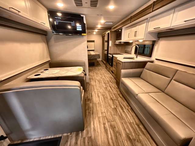 2026 Thor Freedom Traveler A29 — photo 3 of 8