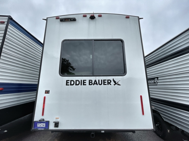 2025 Heartland Eddie Bauer Signature 3101RL — photo 4 of 8