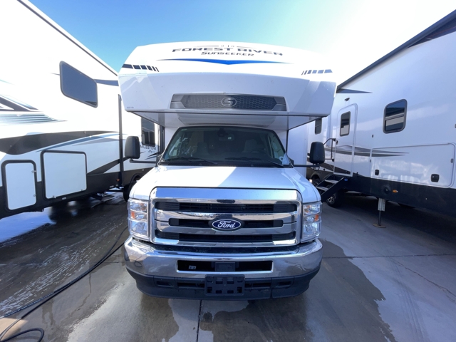 2026 Forest River Sunseeker LE 2550DSF — photo 4 of 8
