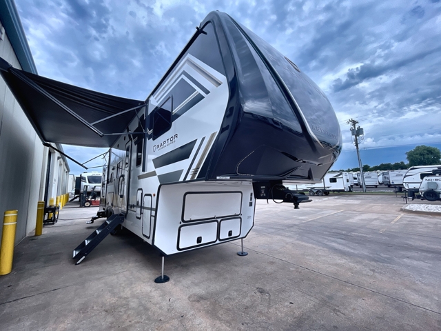 2026 Keystone Carbon 338 — photo 1 of 8