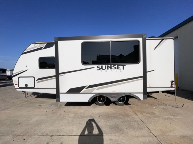 2022 Crossroads Sunset Trail 212RB — photo 7 of 8