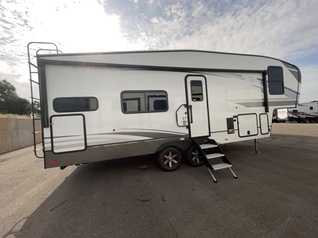 2025 Keystone Arcadia Super Lite 242SLMD — photo 6 of 8