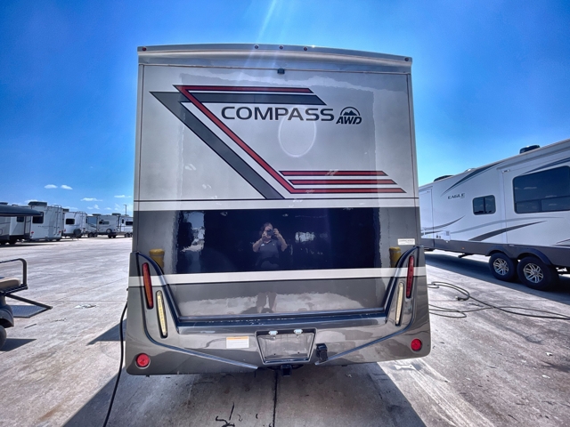 2023 Thor Compass 23TE — photo 8 of 8