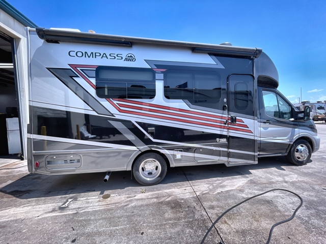 2023 Thor Compass 23TE — photo 6 of 8