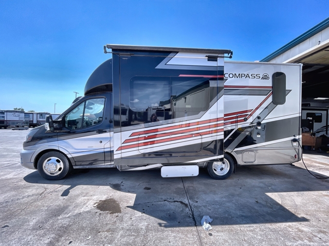 2023 Thor Compass 23TE — photo 7 of 8