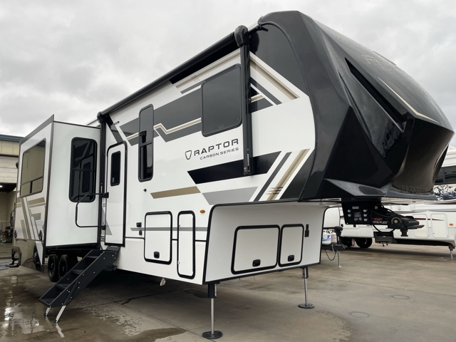 2026 Keystone Carbon 368 — photo 1 of 8