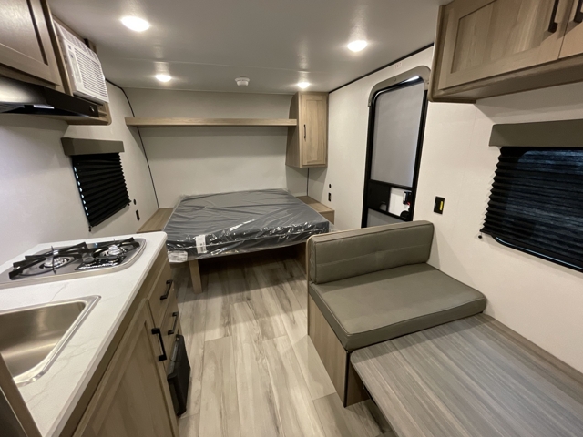 2026 Keystone Coleman 17R — photo 3 of 8