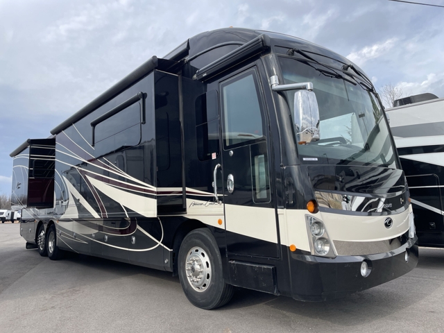 2019 American Coach Dream 45A — photo 1 of 8