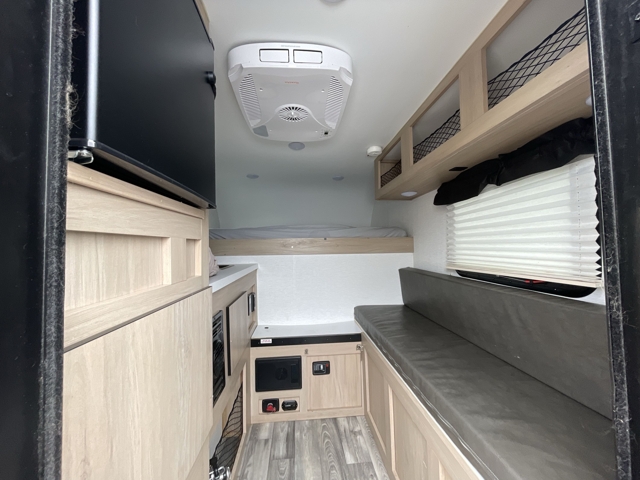 2024 Travel Lite Up Country 365U — photo 2 of 8