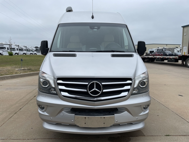 2016 Airstream Interstate Grand Tour Ext — photo 4 of 7