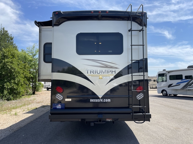 2022 Nexus RV Triumph Super C 34TSC — photo 7 of 8