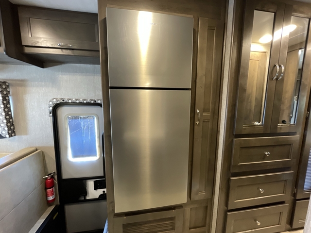 2022 Nexus RV Triumph Super C 34TSC — photo 8 of 8