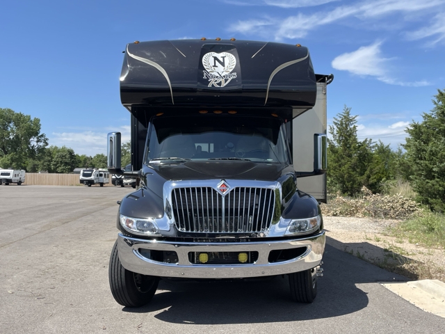2022 Nexus RV Triumph Super C 34TSC — photo 5 of 8