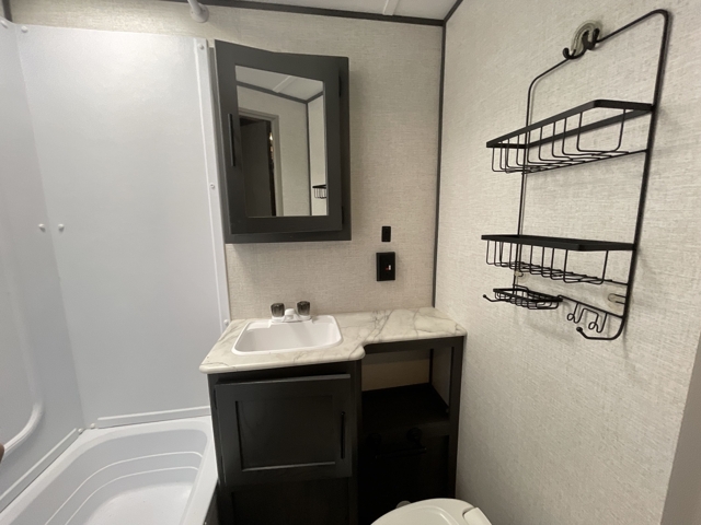 2021 Dutchmen Aspen Trail 3230BHS — photo 6 of 8