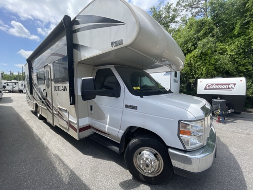 RV carousel image 1
