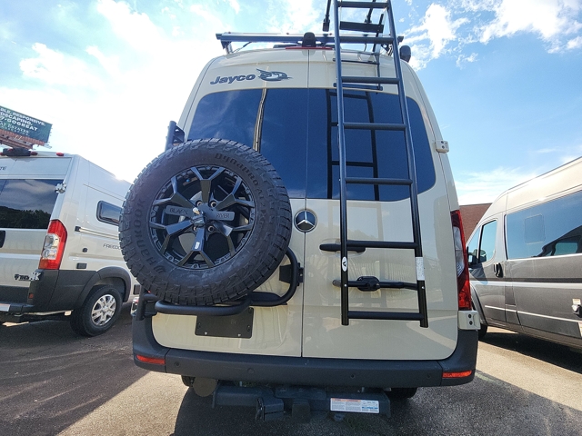 2026 Jayco Terrain 19Y — photo 8 of 8