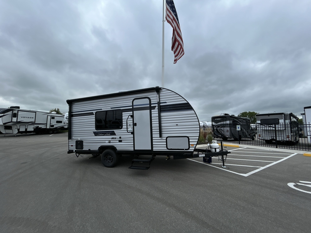 2025 East To West Silver Lake Le 1600RBLE - Stock #2408757 | Oshkosh ...
