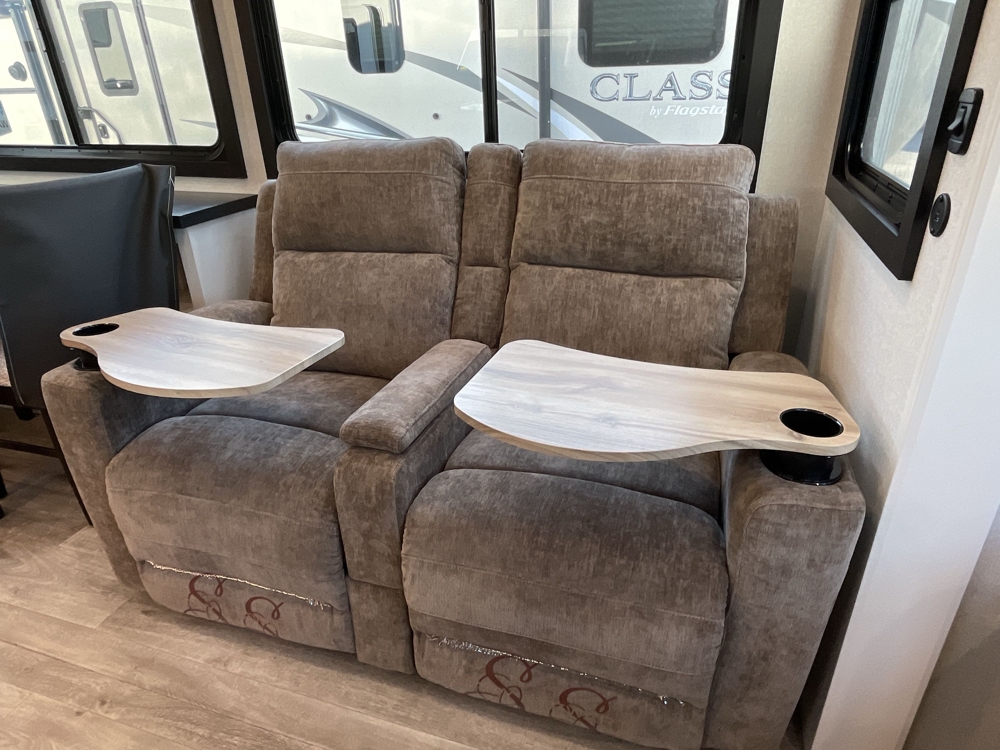 2026 Jayco Eagle 355MBQS — photo 6 of 8
