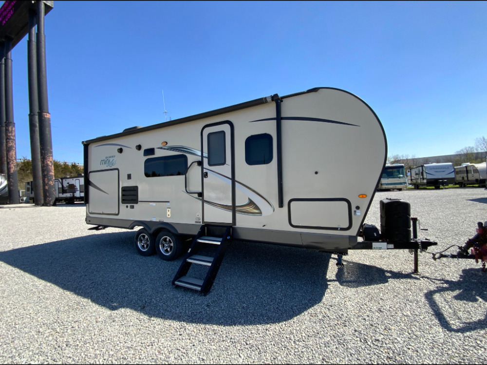 Forest River Rockwood Mini Lite 2507S Camping World of Piqua 2245337P