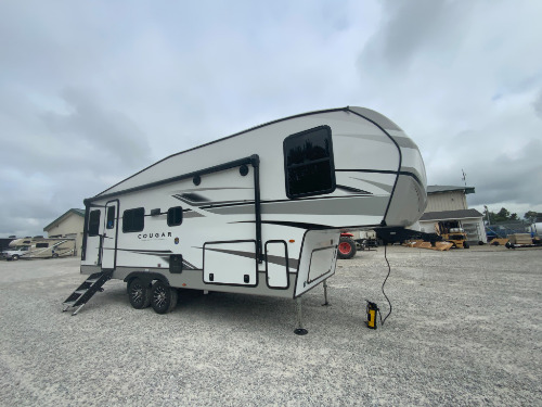 RV carousel image 1