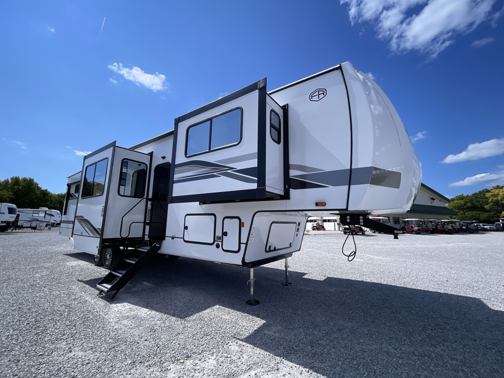 2026 Forest River Sabre 37FLH
