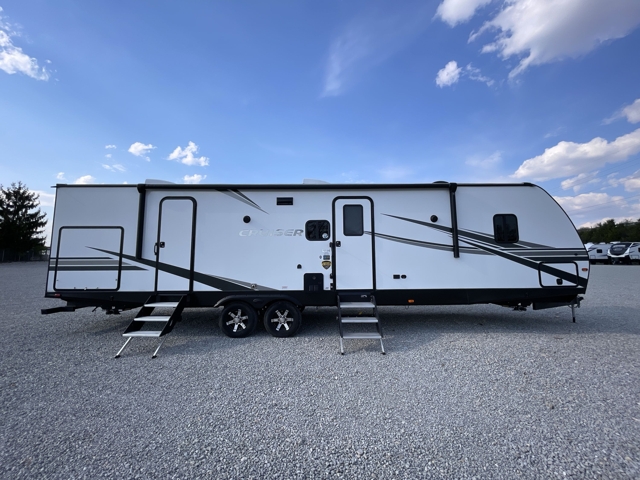 2024 Crossroads Cruiser Aire 33BHB — photo 3 of 8