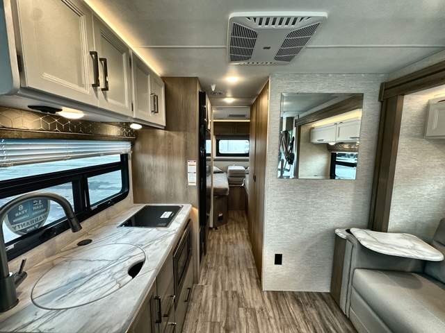 2026 Thor Freedom Traveler A24 — photo 3 of 8