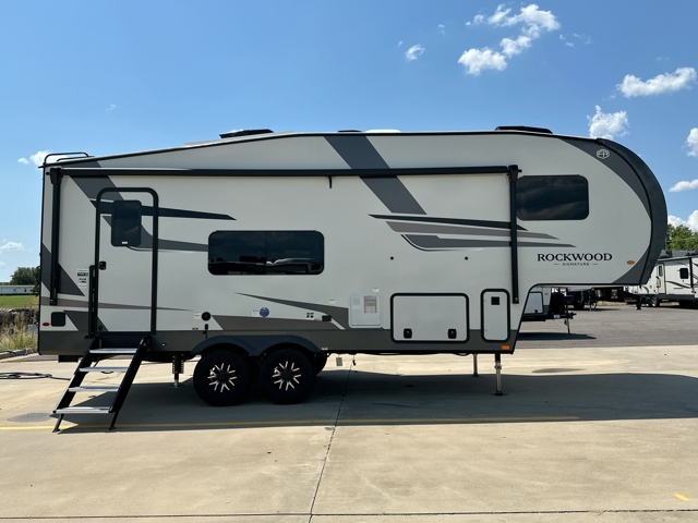 2026 Forest River Rockwood Signature 282RK — photo 6 of 8