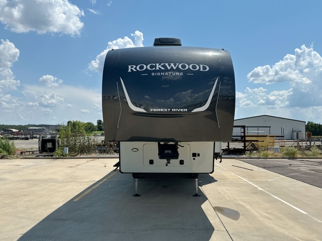 2026 Forest River Rockwood Signature 282RK — photo 5 of 8