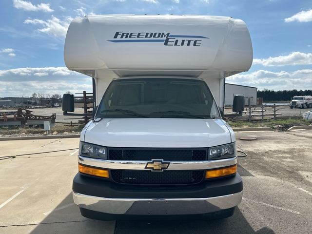 2026 Thor Freedom Elite 22HZC — photo 5 of 8
