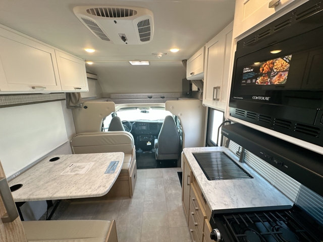 2026 Thor Freedom Elite 22HZC — photo 4 of 8