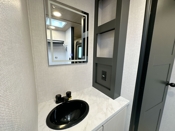 bathroom-2 thumbnail