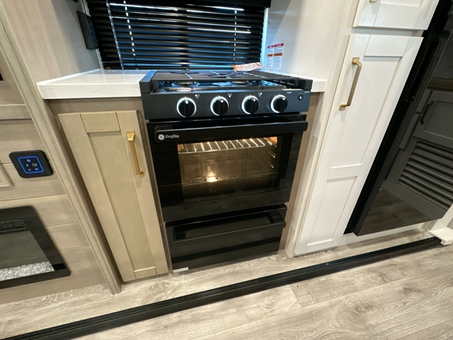 2026 Jayco Eagle HT 312BHOK — photo 7 of 8