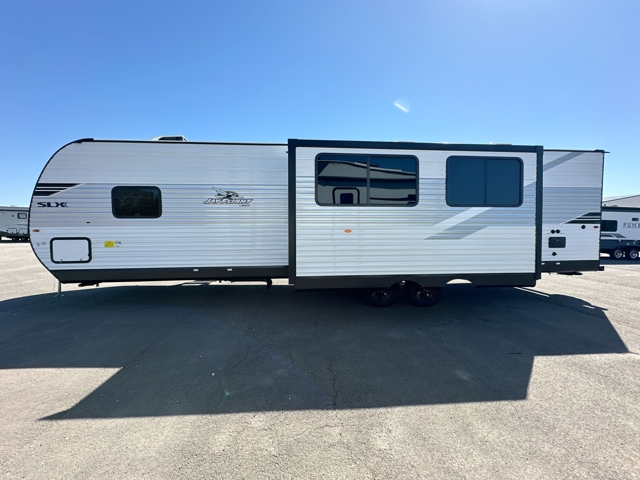2026 Jayco Jay Flight SLX 330TBS — photo 7 of 8