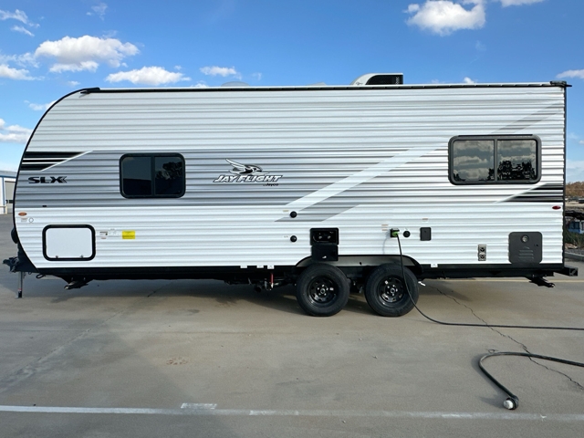 2026 Jayco Jay Flight SLX 210QB — photo 7 of 8