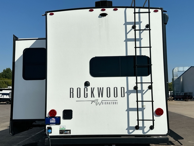 2024 Forest River Rockwood Signature 281RK — photo 8 of 8