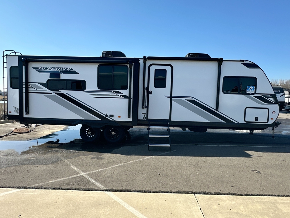 2026 Jayco Jay Feather 27MK — photo 6 of 8
