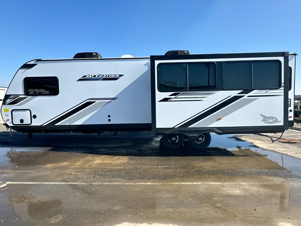 2026 Jayco Jay Feather 27MK — photo 7 of 8