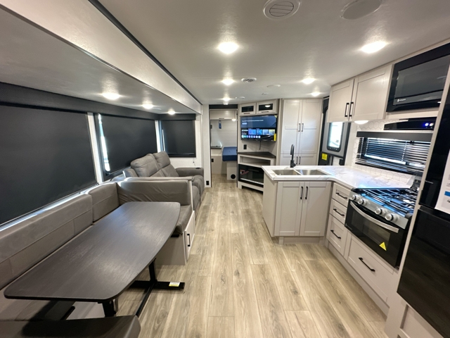 2026 Jayco Jay Feather 29BHB — photo 4 of 8