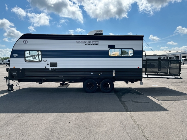 2026 Forest River Grey Wolf 18RR — photo 7 of 8