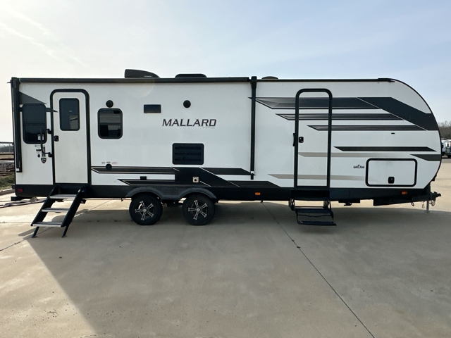 2023 Heartland Mallard M27 — photo 6 of 8