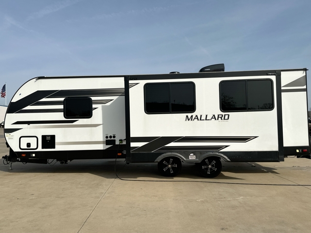 2023 Heartland Mallard M27 — photo 7 of 8